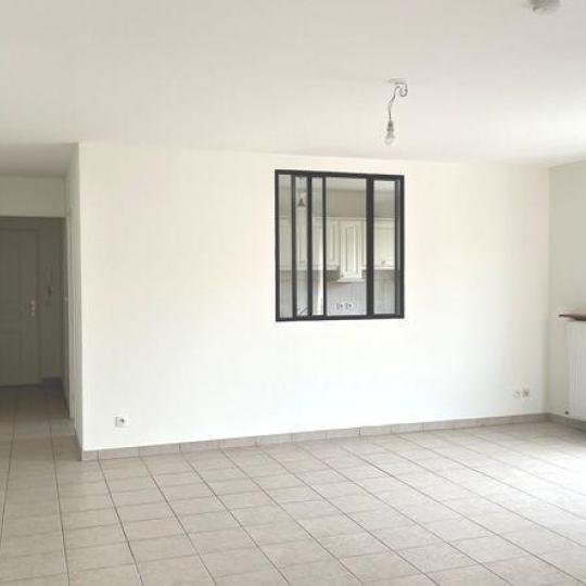  CABINET TERRONI IMMOBILIER : Apartment | GRIGNY (69520) | 99 m2 | 1 250 € 