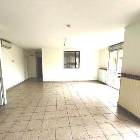  CABINET TERRONI IMMOBILIER : Appartement | GRIGNY (69520) | 99 m2 | 1 250 € 