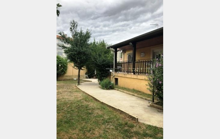 CABINET TERRONI IMMOBILIER : House | GIVORS (69700) | 120 m2 | 330 000 € 